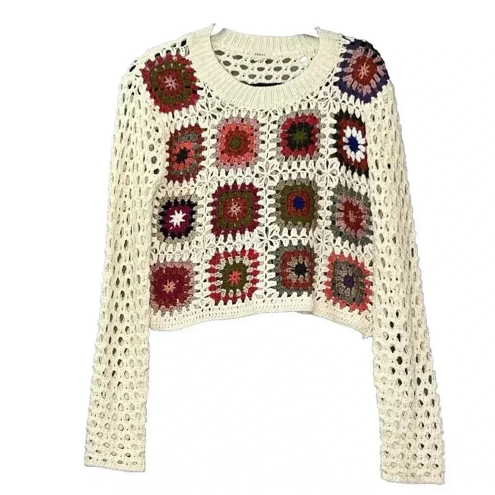 Debut Crochet Sweater Women’s Sz S CottageCore Granny Squares Patchwork Crop Top